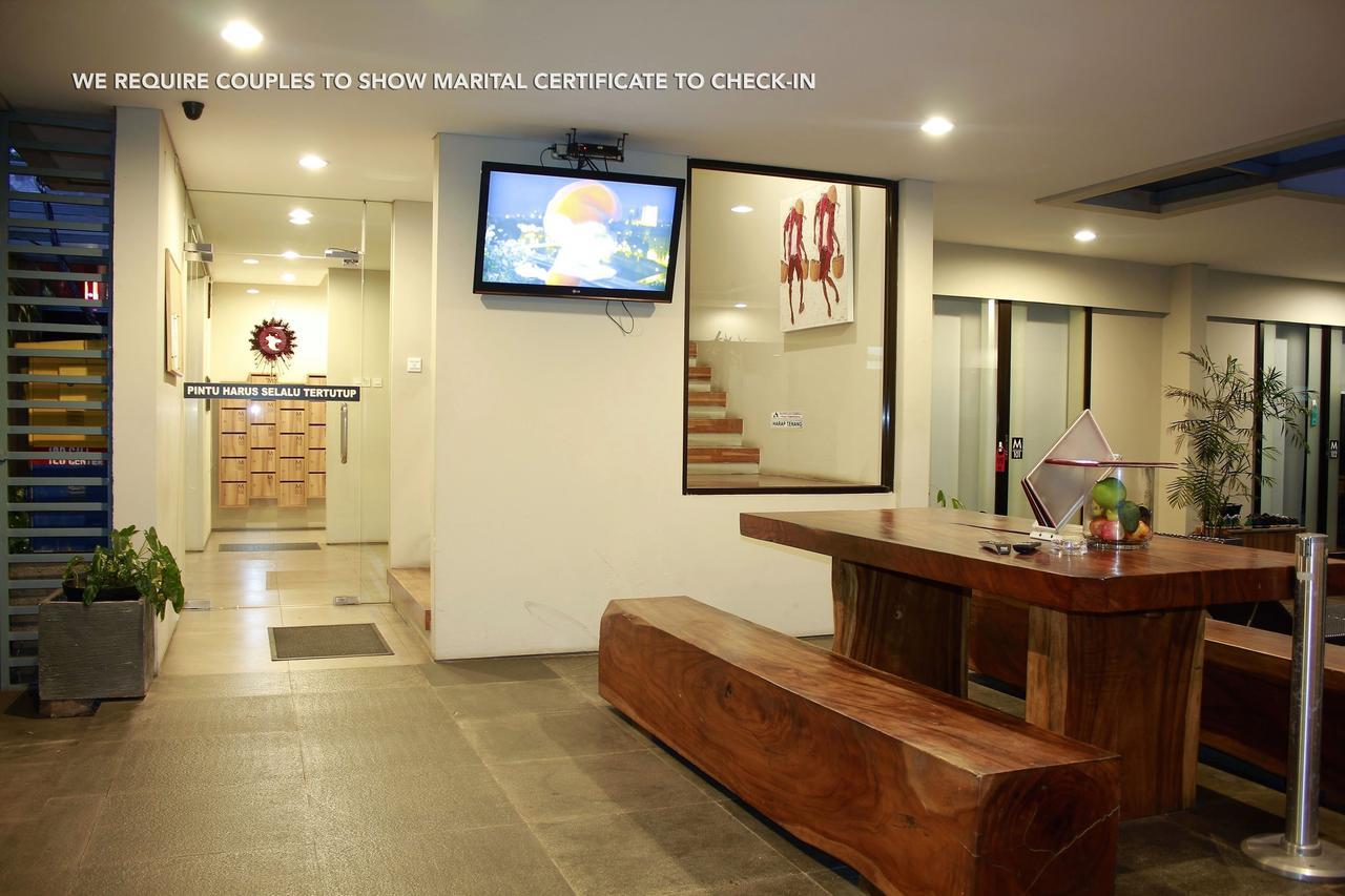 Zen Rooms Permata Karawaci Syariah Tangerang Dış mekan fotoğraf